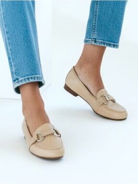 ETIENNE AIGNER Womens Tan Pebbled Leather Round Toe Loafers Size 8.5 NWOB